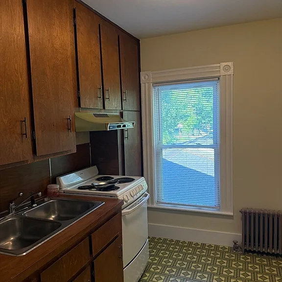 8 Church St #2 — Photo 3