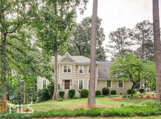 424 Orchards Walk, Stone Mountain, GA 30087