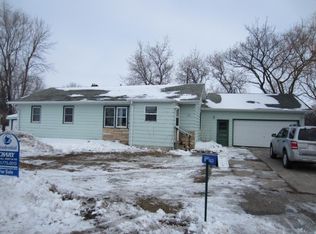 109 Franklin Ave, Emerado, ND 58228