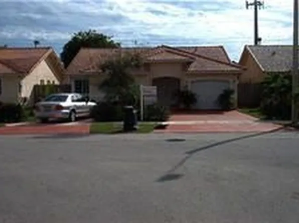 14532 SW 38th Ln, Miami, FL 33175