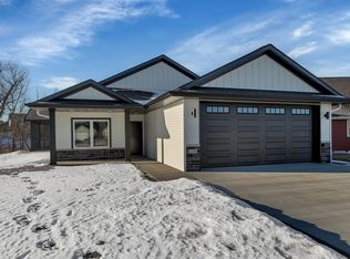 119 Serenity Ct, Avon, MN 56310