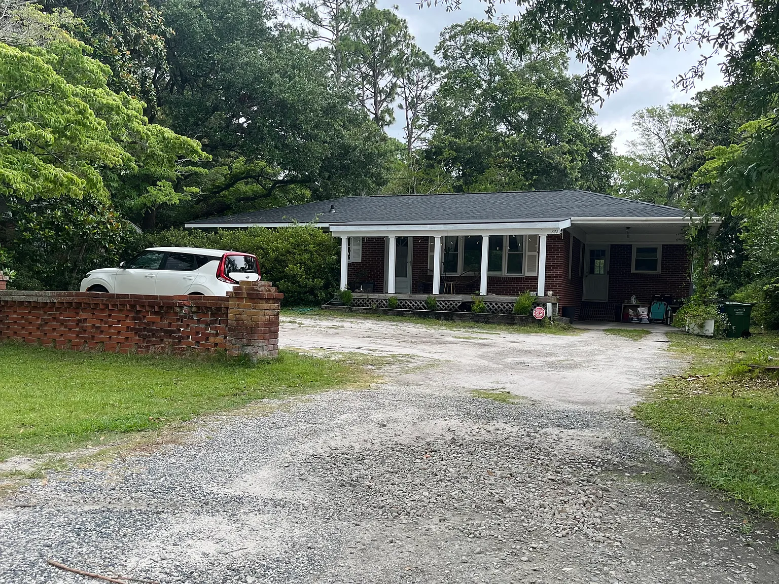 4 bed, 2.5 bath, 1466 sqft, $2,400 — Photo 1