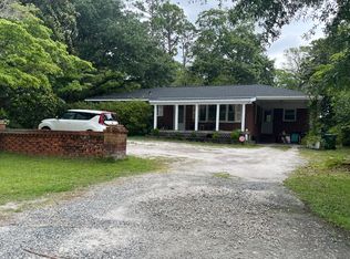 222 Woodland Dr, Wilmington, NC 28403