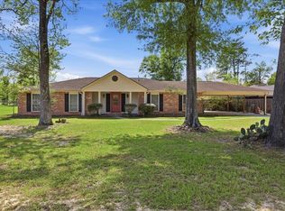 6111 Rosewood Dr, Orange, TX 77632
