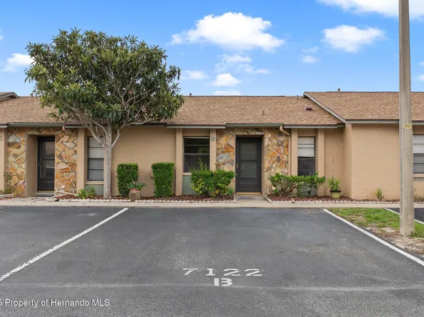7122 Barclay Ave APT B, Spring Hill, FL 34609