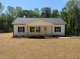 315 Oakland Ave, Eden, NC 27288