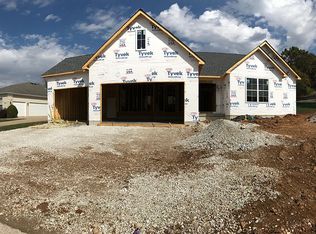 11091 Village Dr W, Foristell, MO 63348
