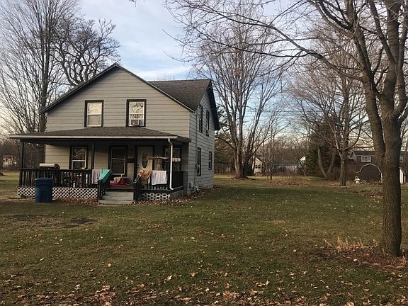 2nd image of 315 Grant St