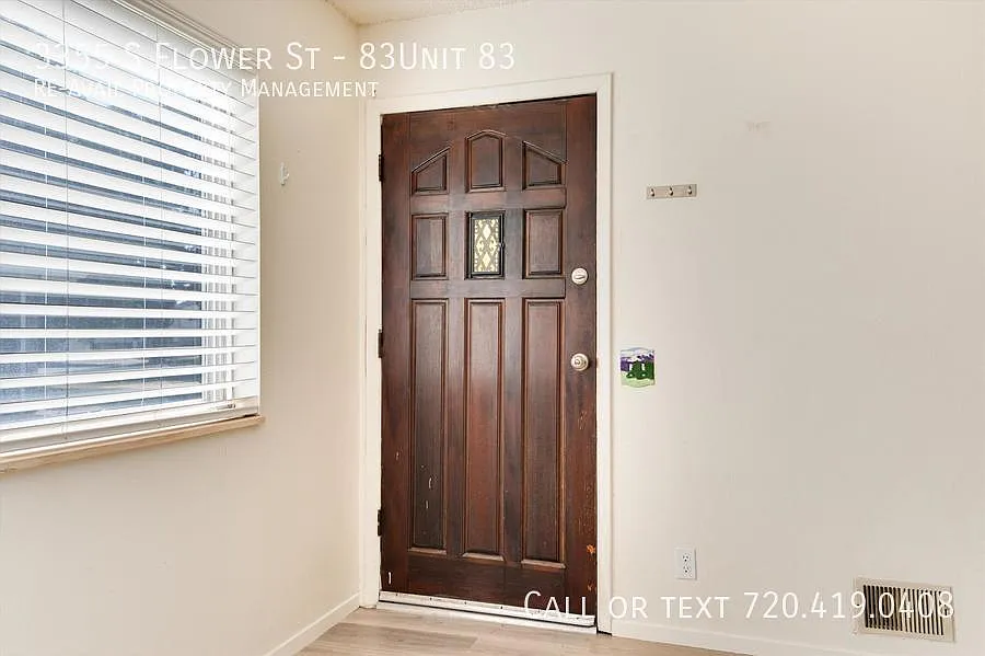 2 bed, 944 sqft, $1,745 — Photo 4