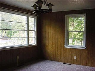 2nd image of 205 S Cleveland Park Dr