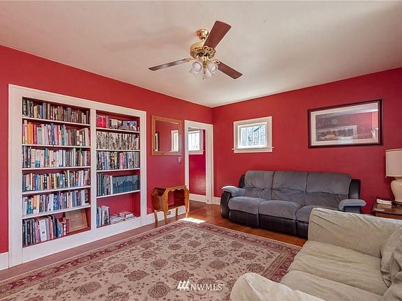 2nd image of 1553 Sorenson Ave