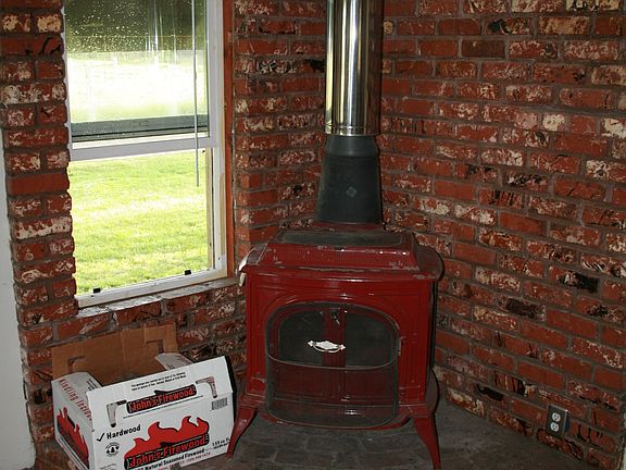 Wood stove