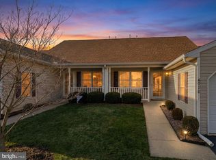 4018 Woodspring Ln #4018, York, PA 17402