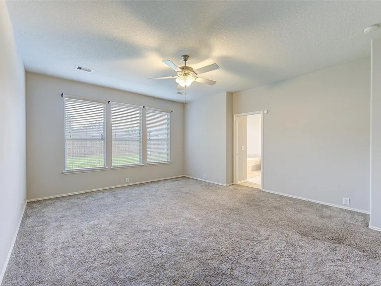 9503 Herons Grove Ln — Photo 24