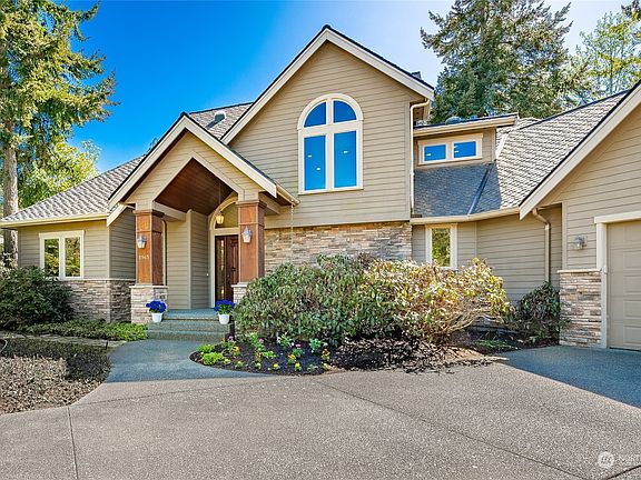 3rd image of 8965 Bald Eagle Drive