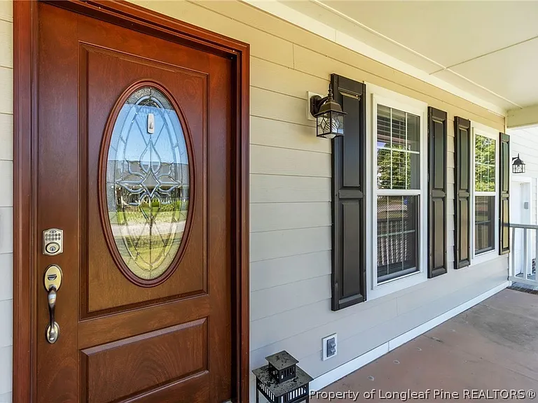 6545 Ryefield Dr — Photo 8