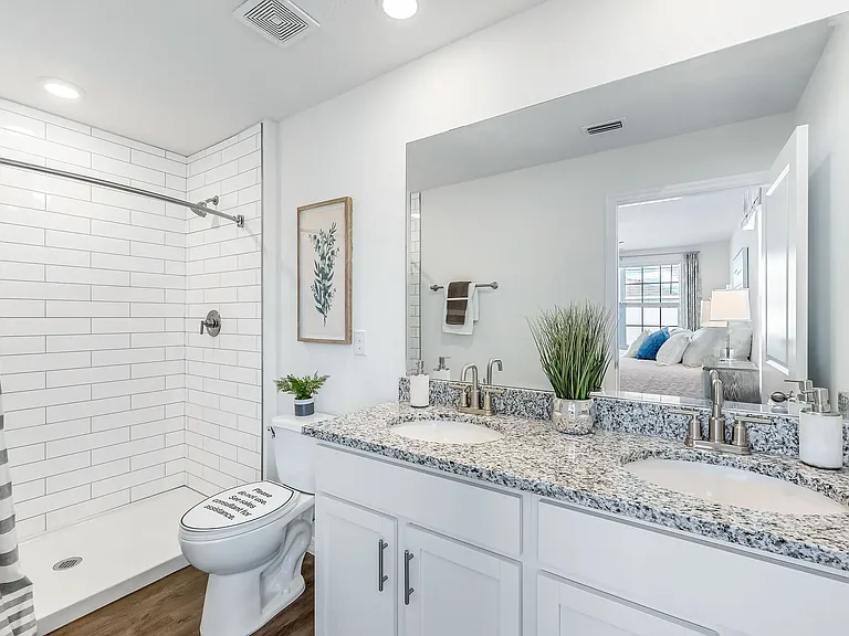 Laurel Lakes Townhomes — Photo 7