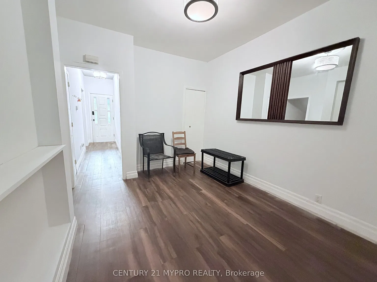 3 bed, $2,890 — Photo 3