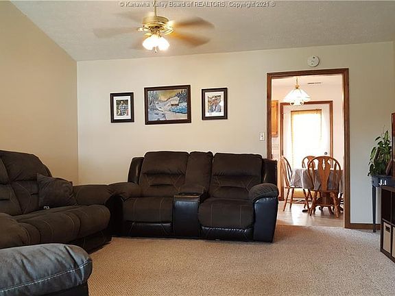 4th image of 117 Allen Ct