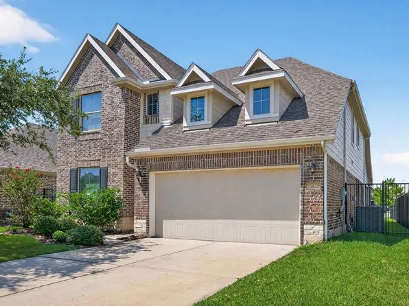 19942 Whistle Creek Ln, Cypress, TX 77433