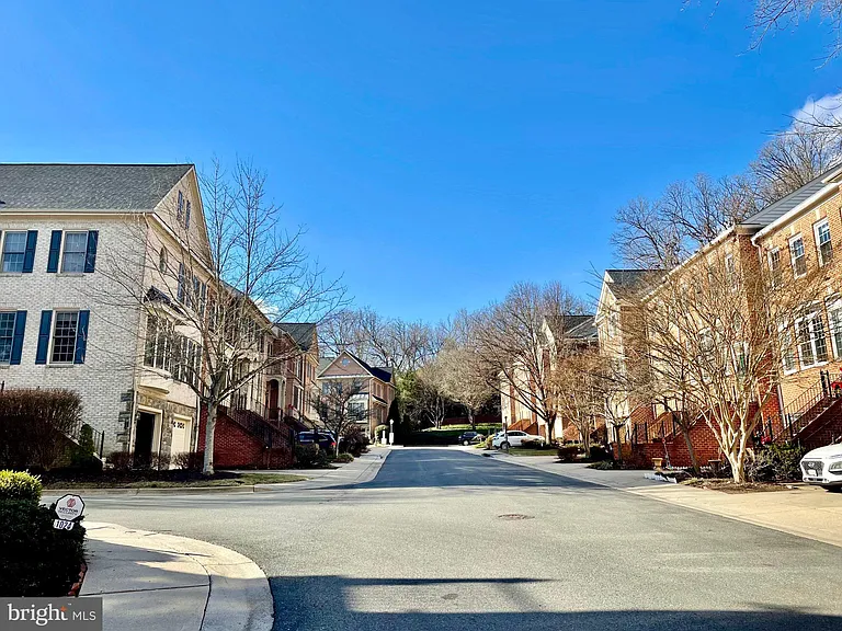 1030 Grand Oak Way — Photo 43