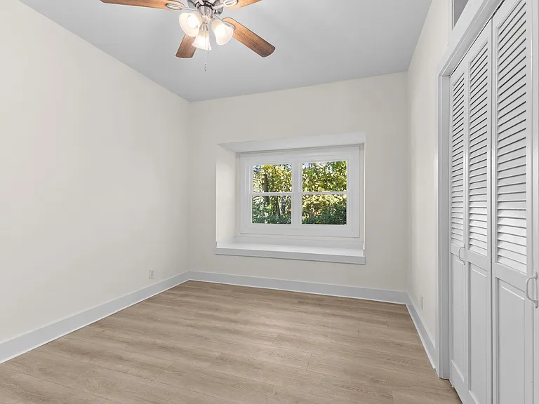 218 Cross Timbers Dr — Photo 13