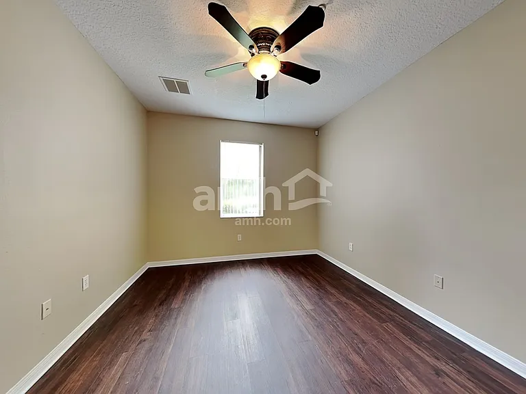 9811 Biscotti Ave — Photo 7