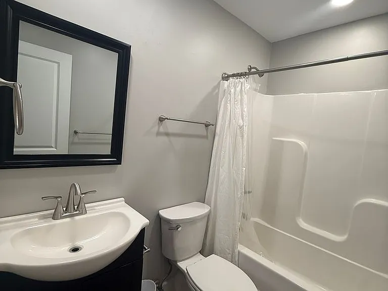 116 Burnett Rd — Photo 9