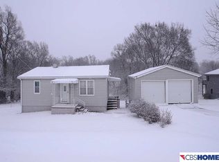 5701 S 56th St, Omaha, NE 68117