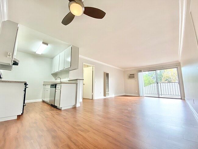 1st image of 5711 Camellia Ave APT 110