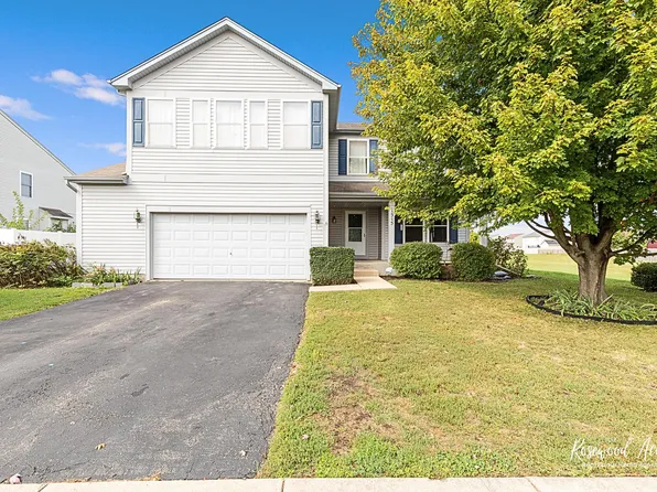 1515 Eagle Bluff Dr, Bourbonnais, IL 60914