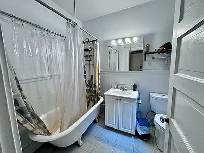14 Centre St #7 — Photo 3