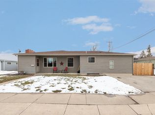 1727 8th Ave, Belle Fourche, SD 57717