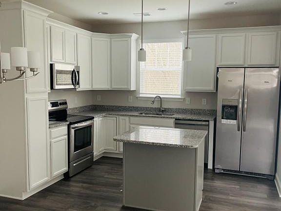 5th image of 134 Creekland Way