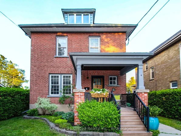 566 Waterford St, Peterborough, ON K9H 3K6