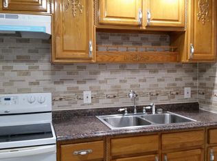 9320 Goldenrod Rd APT A, Thonotosassa, FL 33592