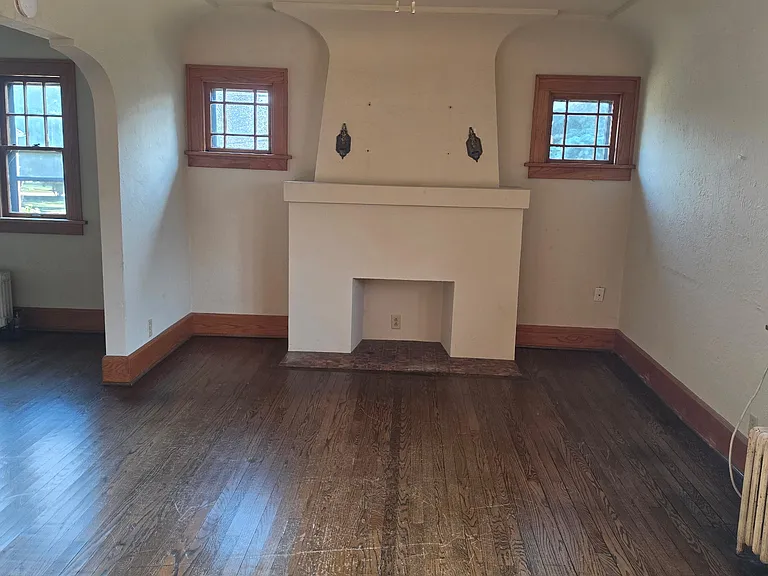 3365 N Elmwood Dr #2 — Photo 1