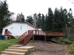 23 Terry Ann Dr, Camano Island, WA 98282