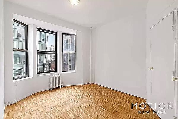 1st image of 1264 Lexington Ave APT 7S