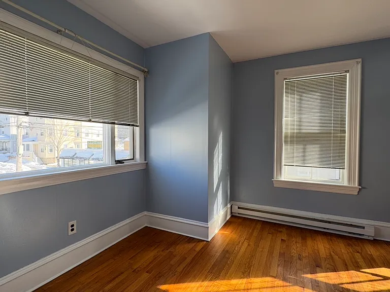 631 Walnut St #2 — Photo 10