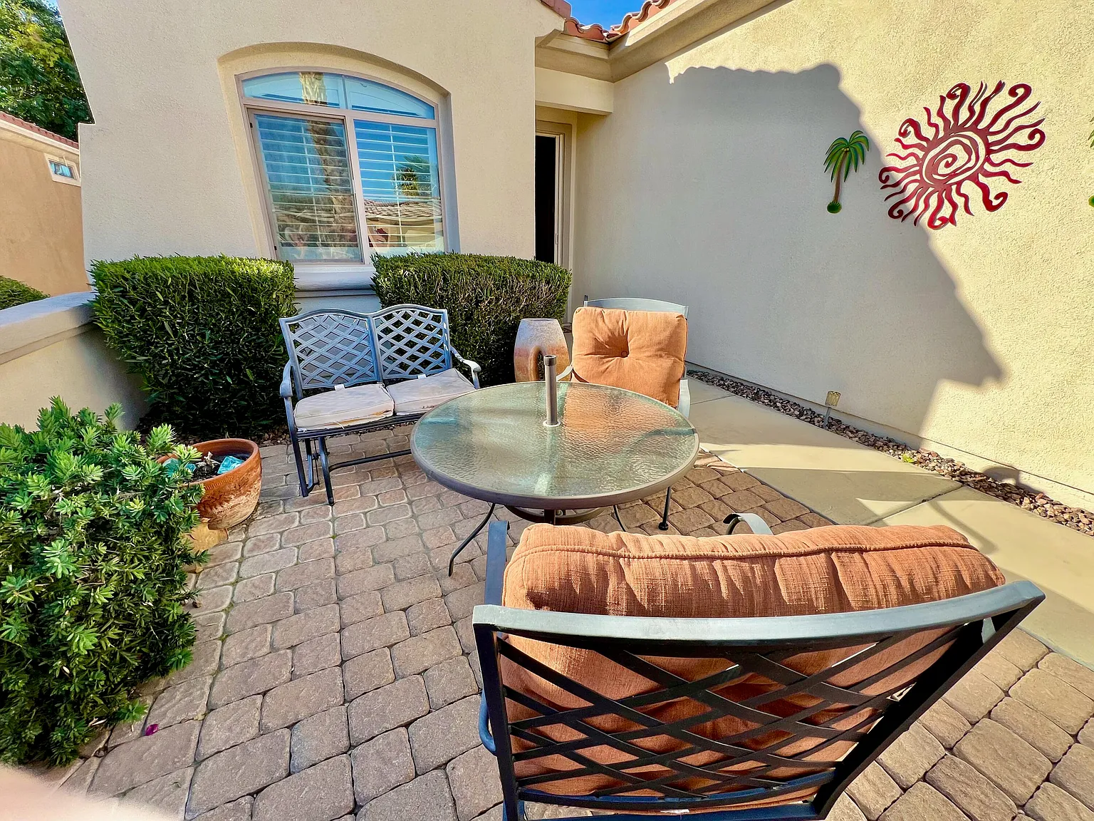 2 bed, 1488 sqft, $4,500 — Photo 4