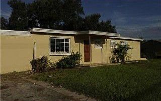 1st image of 4240 SW 67th Ter