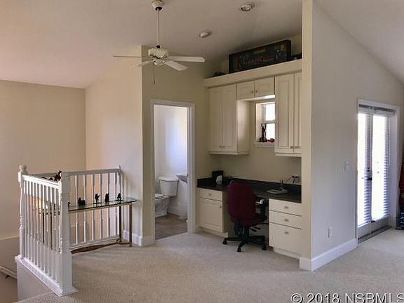 5th image of 2206 Hill St