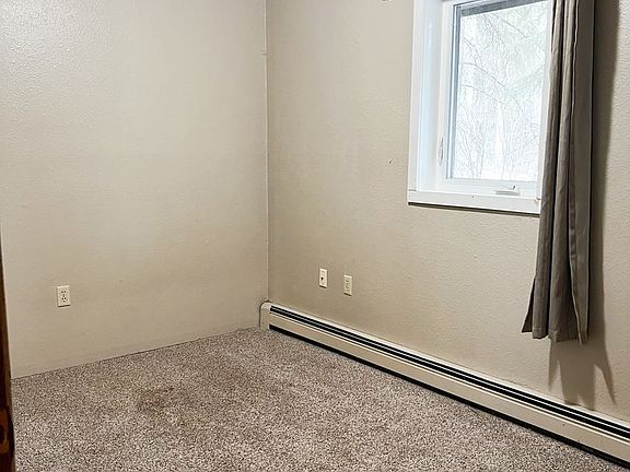 3rd image of 2539 Pilot St