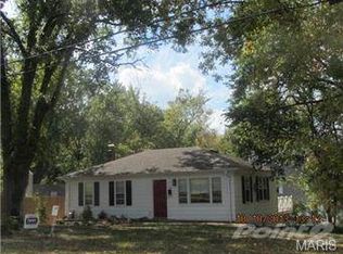 507 S Ballas Rd, Saint Louis, MO 63122