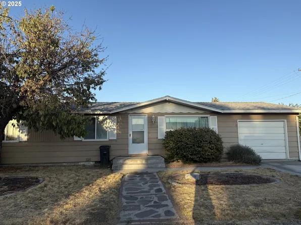 300 N 1st St, Irrigon, OR 97844