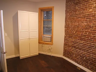 Rented by Joel Weisz, LREB