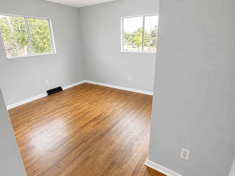 144 Silverwood Cir — Photo 20