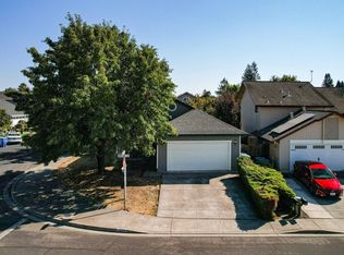 1371 Milton Pl, Rohnert Park, CA 94928