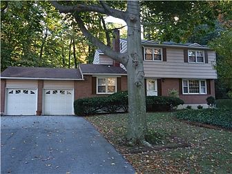 1st image of 311 Lark Dr